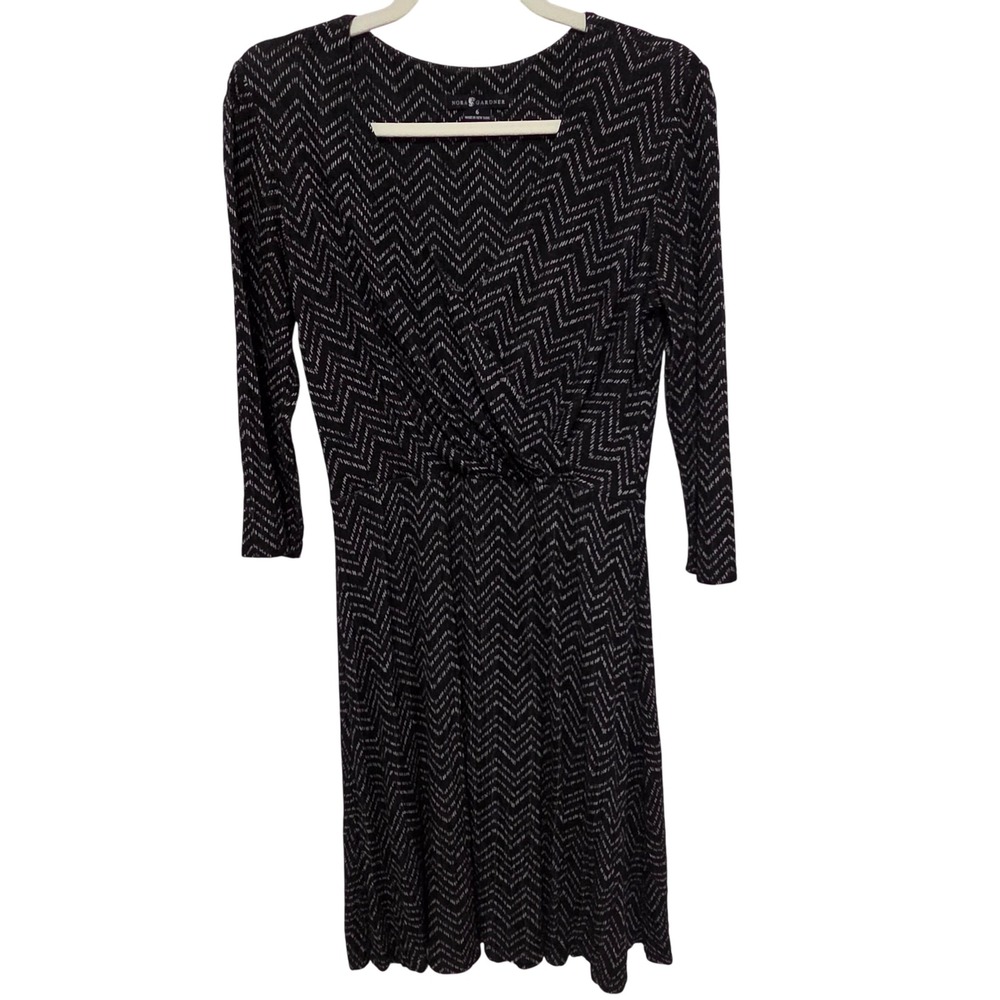 Nora Gardner Black Chevron Knit‎ Twist Front Mini Dress Size 6 Made in USA